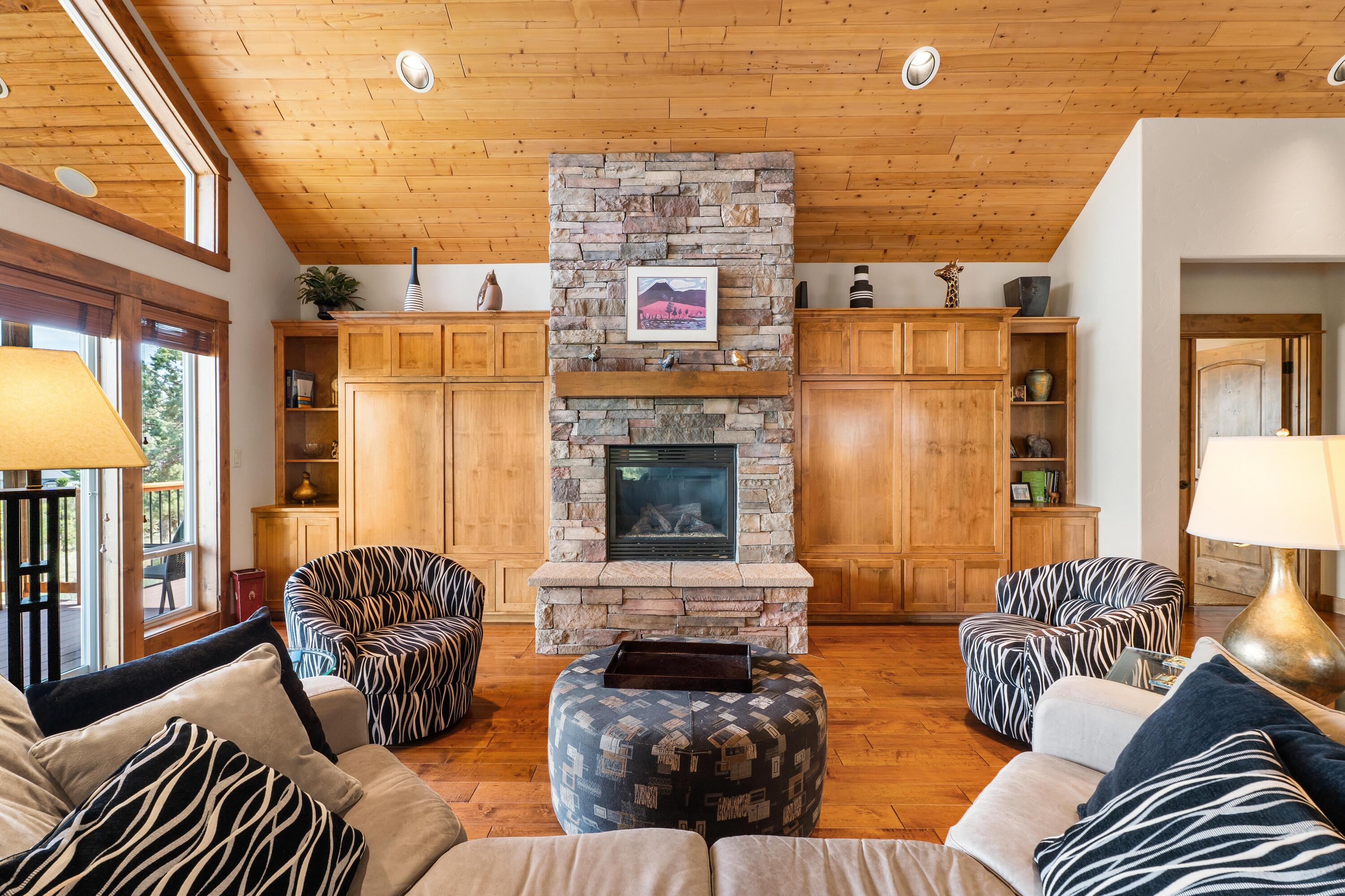 Eagle Crest - Residential