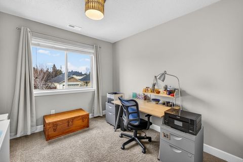 Tiny photo for 63348 Lamoine Lane, Bend, OR 97701 (MLS # 220212688)