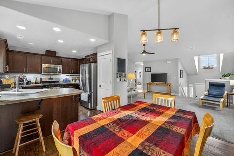 Tiny photo for 63348 Lamoine Lane, Bend, OR 97701 (MLS # 220212688)