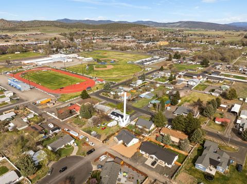 Tiny photo for 1270 SE 6th Street, Prineville, OR 97754 (MLS # 220217727)