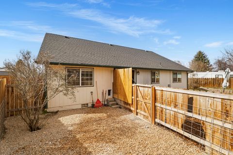 Tiny photo for 1270 SE 6th Street, Prineville, OR 97754 (MLS # 220217727)