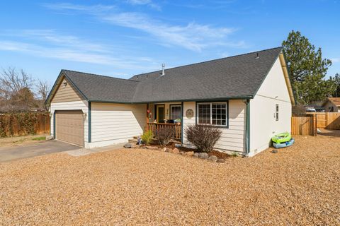 Tiny photo for 1270 SE 6th Street, Prineville, OR 97754 (MLS # 220217727)