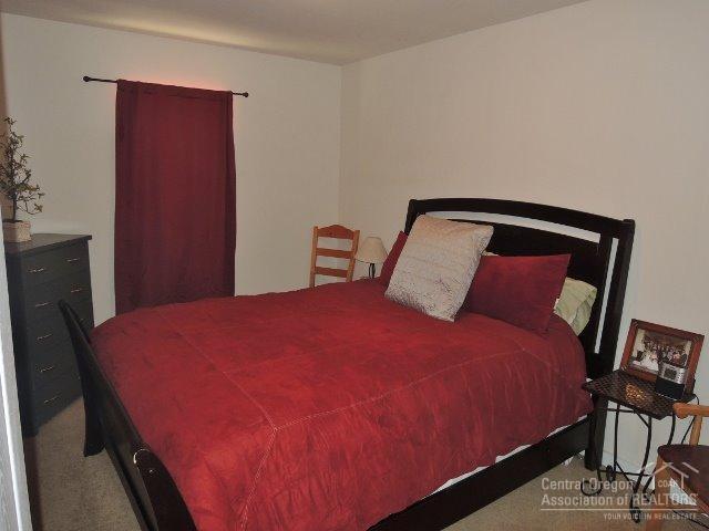 Deschutes River Acre - Residential