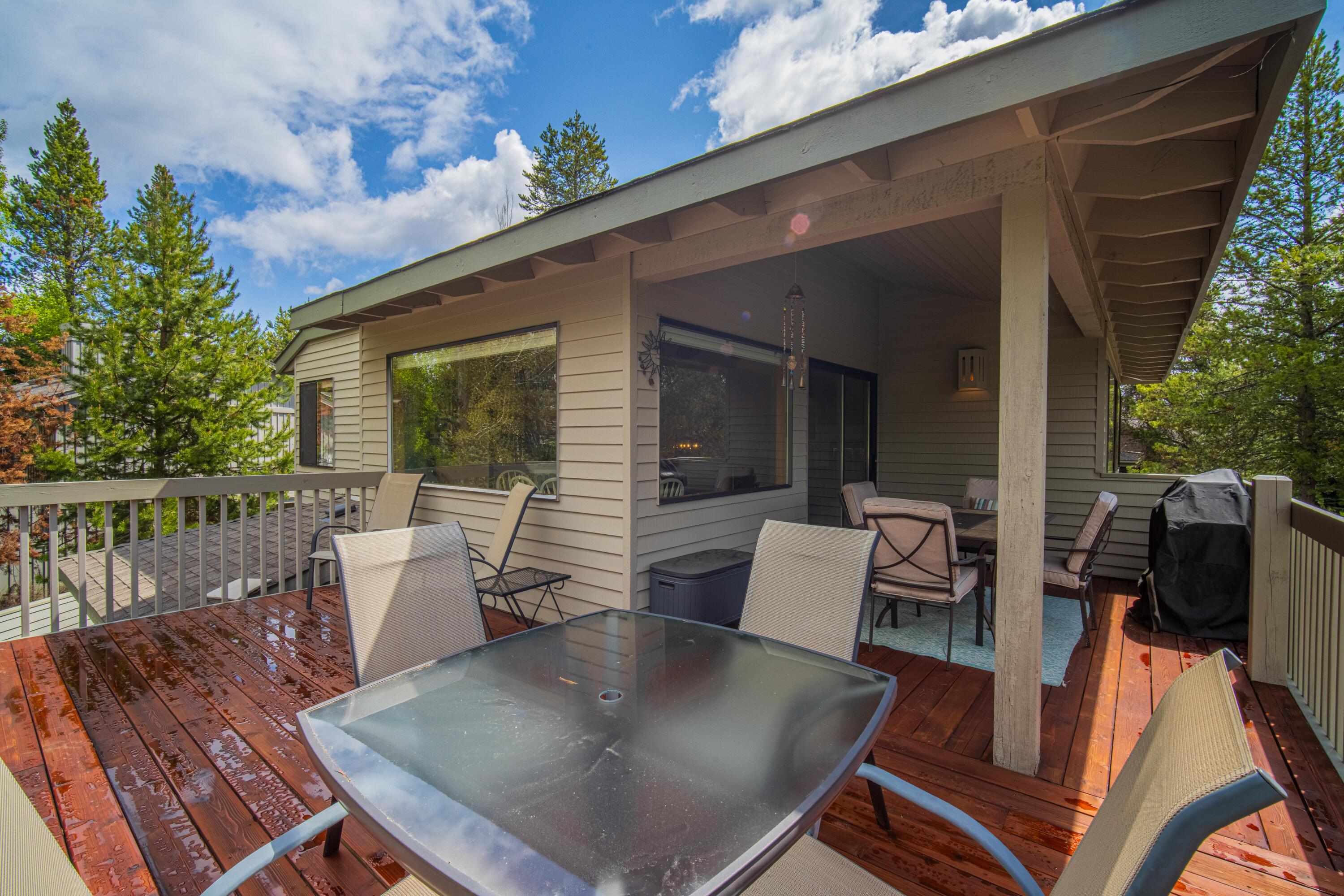 Fairway Crest Village - Residential