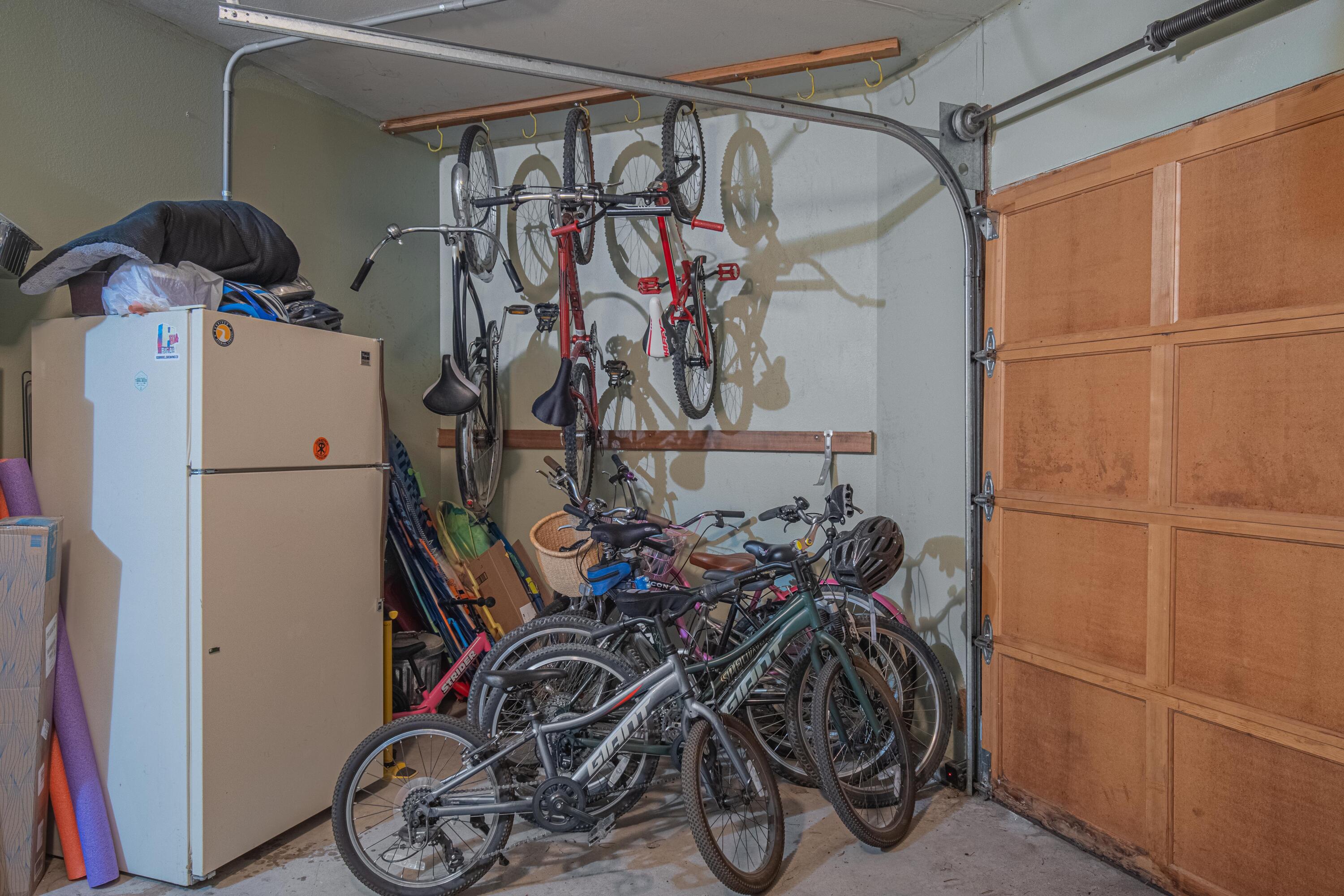 Fairway Crest Village - Residential