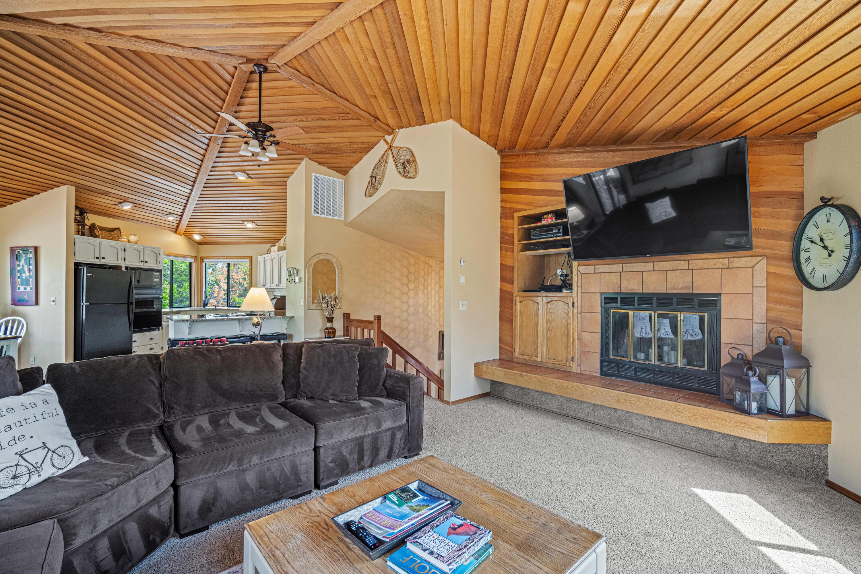 Fairway Crest Village - Residential