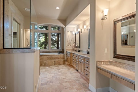 Tiny photo for 17094 Lady Caroline Drive, Sisters, OR 97759 (MLS # 220228137)