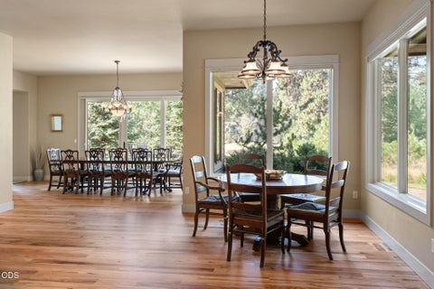 Tiny photo for 17094 Lady Caroline Drive, Sisters, OR 97759 (MLS # 220228137)