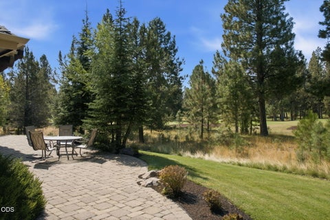 Tiny photo for 17094 Lady Caroline Drive, Sisters, OR 97759 (MLS # 220228137)