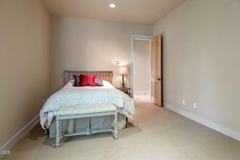 Tiny photo for 17094 Lady Caroline Drive, Sisters, OR 97759 (MLS # 220228137)
