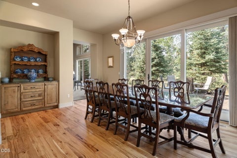 Tiny photo for 17094 Lady Caroline Drive, Sisters, OR 97759 (MLS # 220228137)
