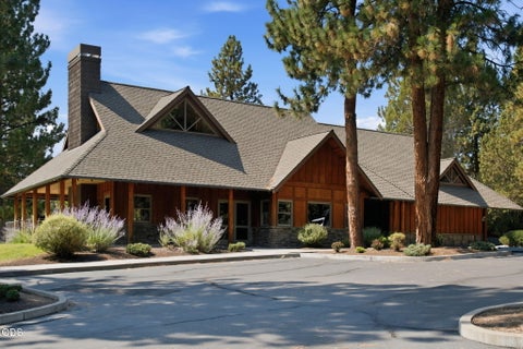 Tiny photo for 17094 Lady Caroline Drive, Sisters, OR 97759 (MLS # 220228137)