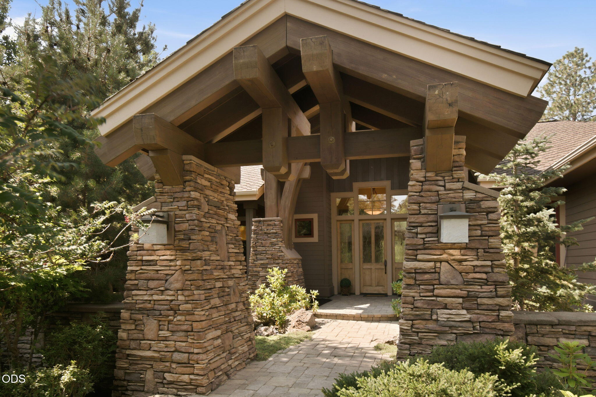 17094 Lady Caroline Drive