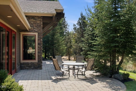 Tiny photo for 17094 Lady Caroline Drive, Sisters, OR 97759 (MLS # 220228137)