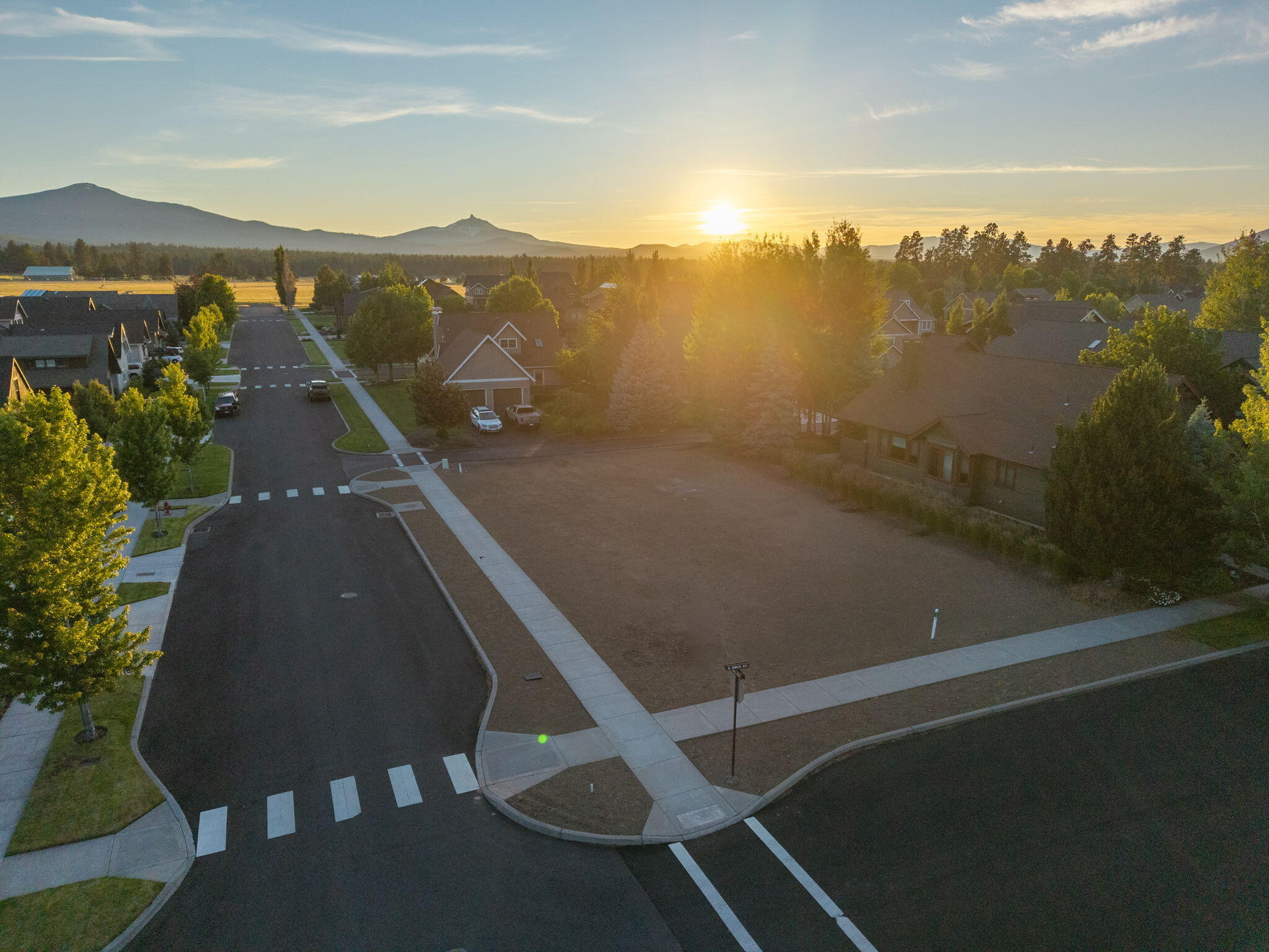 Pine Meadow Vill - Land