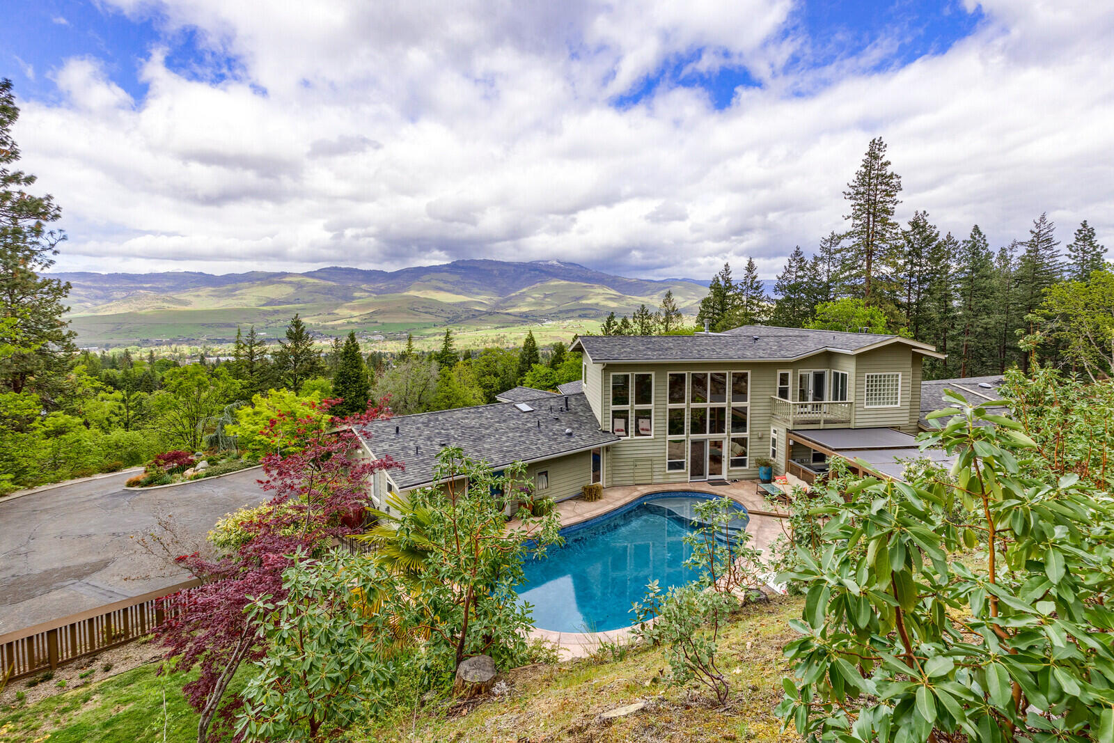 Viewpointe Terrace Subdivision - Residential