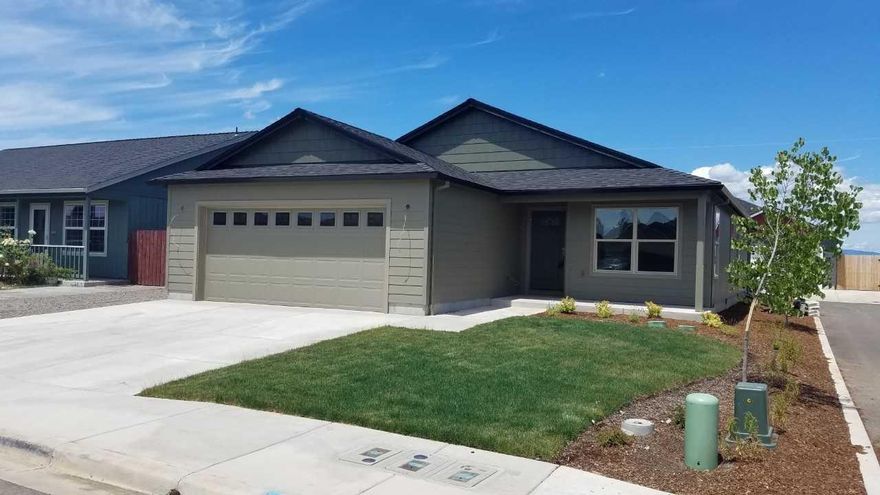 New Construction and ready in 2 weeks. Wonderful 3 bedroom, 2 bath 1464 square foot new construction home is will be ready for the holidays! Home offers large family room with vaulted ceilings, cozy kitchen with dining area, large master bedroom with coffered ceilings, dual sinks in master bathroom with nice walk-in closets. Property will be completely fenced and landscaped with timed sprinklers. Come see the quality and craftsmanship today.