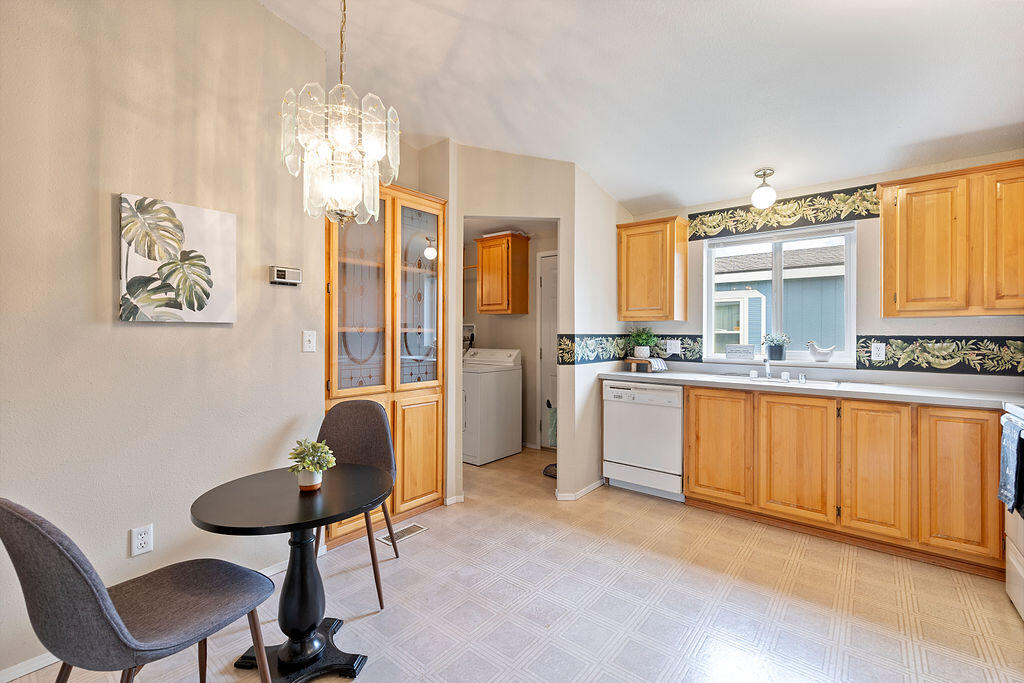 Queens Garden Mob Pa - Residential