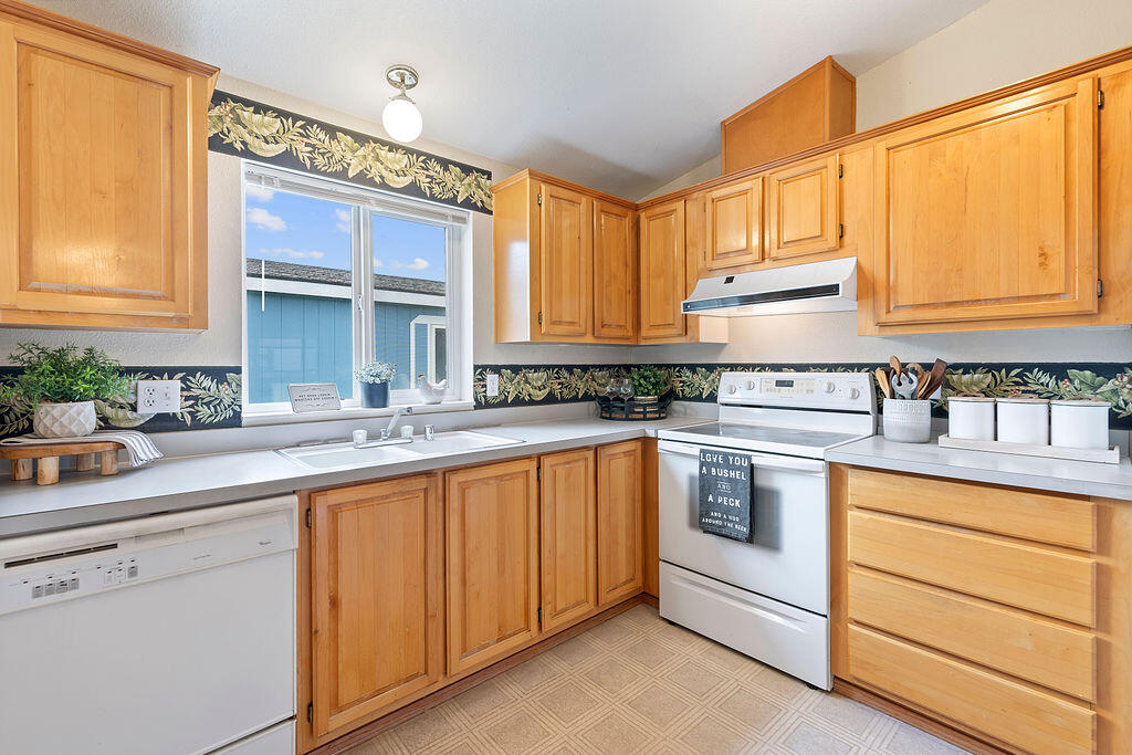 Queens Garden Mob Pa - Residential