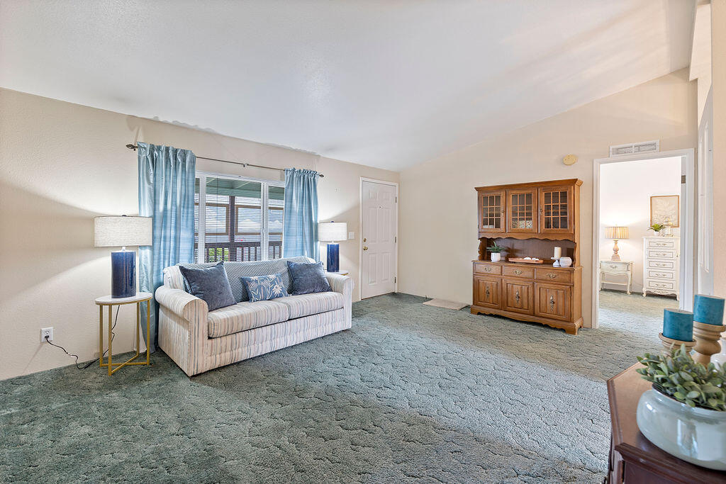 Queens Garden Mob Pa - Residential