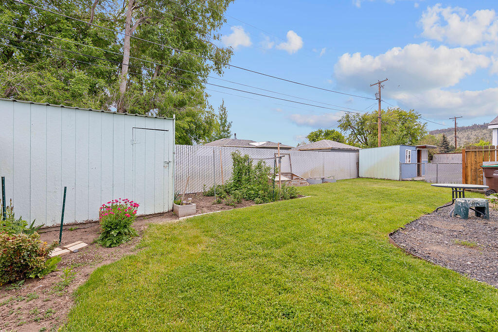 Queens Garden Mob Pa - Residential