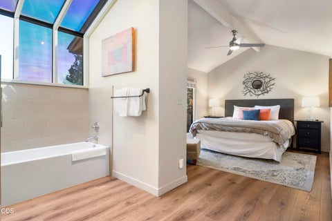 Tiny photo for 6969 Robin Court, Redmond, OR 97756 (MLS # 220223127)
