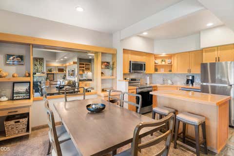 Tiny photo for 6969 Robin Court, Redmond, OR 97756 (MLS # 220223127)