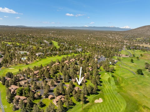 Tiny photo for 6969 Robin Court, Redmond, OR 97756 (MLS # 220223127)