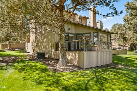 Tiny photo for 6969 Robin Court, Redmond, OR 97756 (MLS # 220223127)