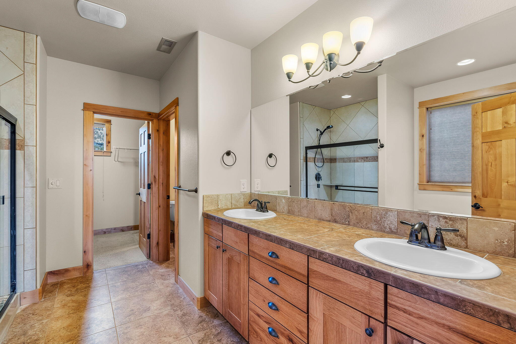 Eagle Crest - Residential