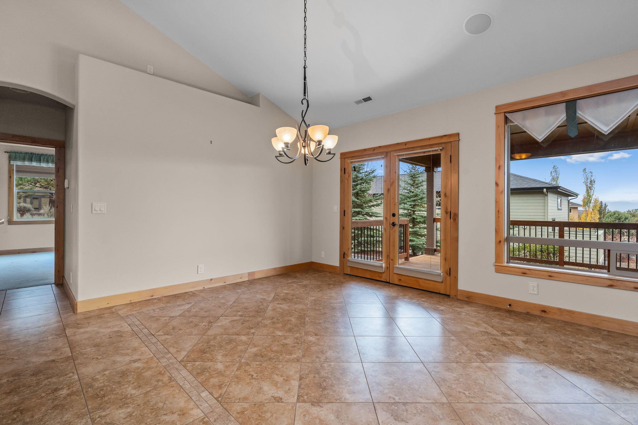 Eagle Crest - Residential