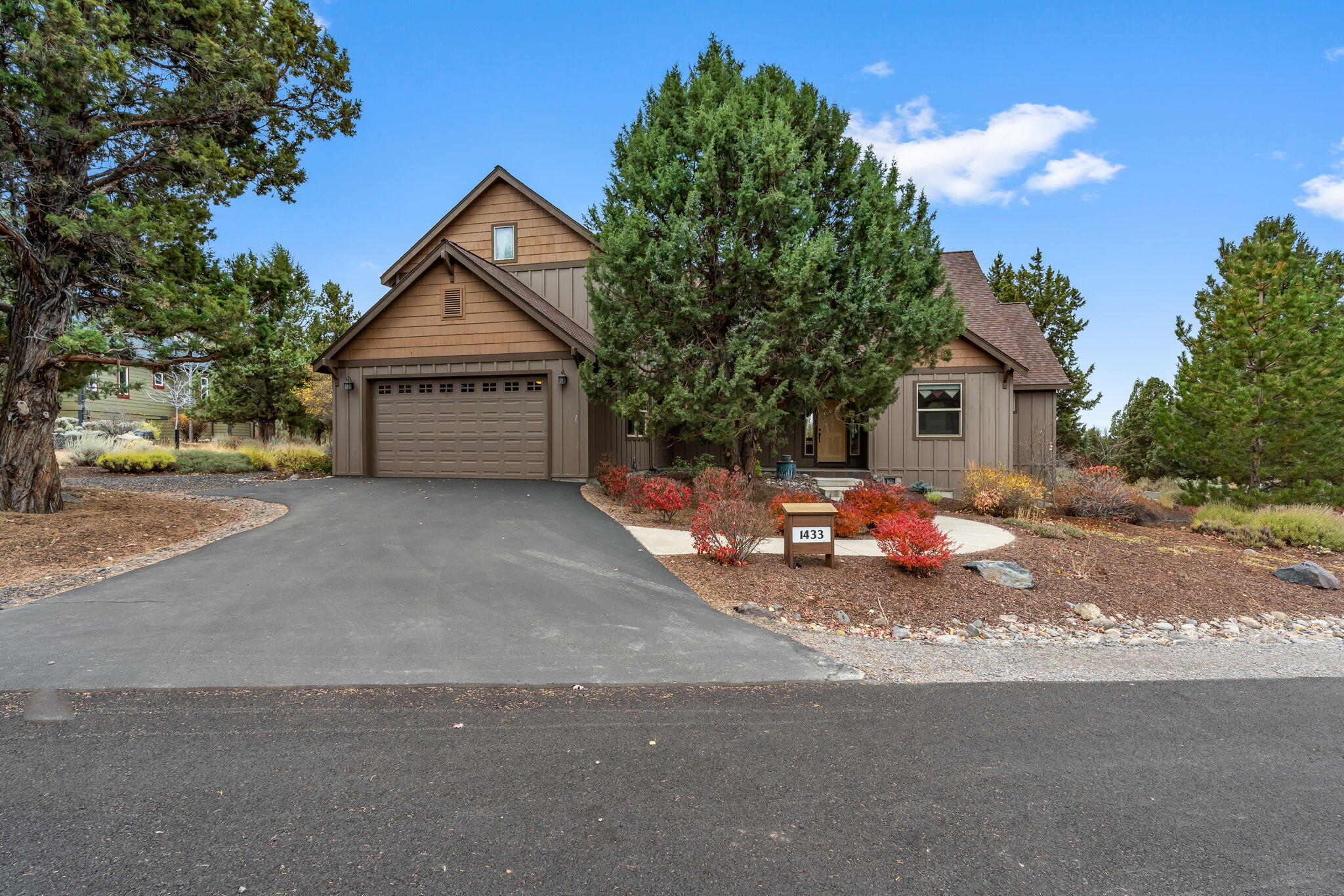 1433 Trail Creek Court