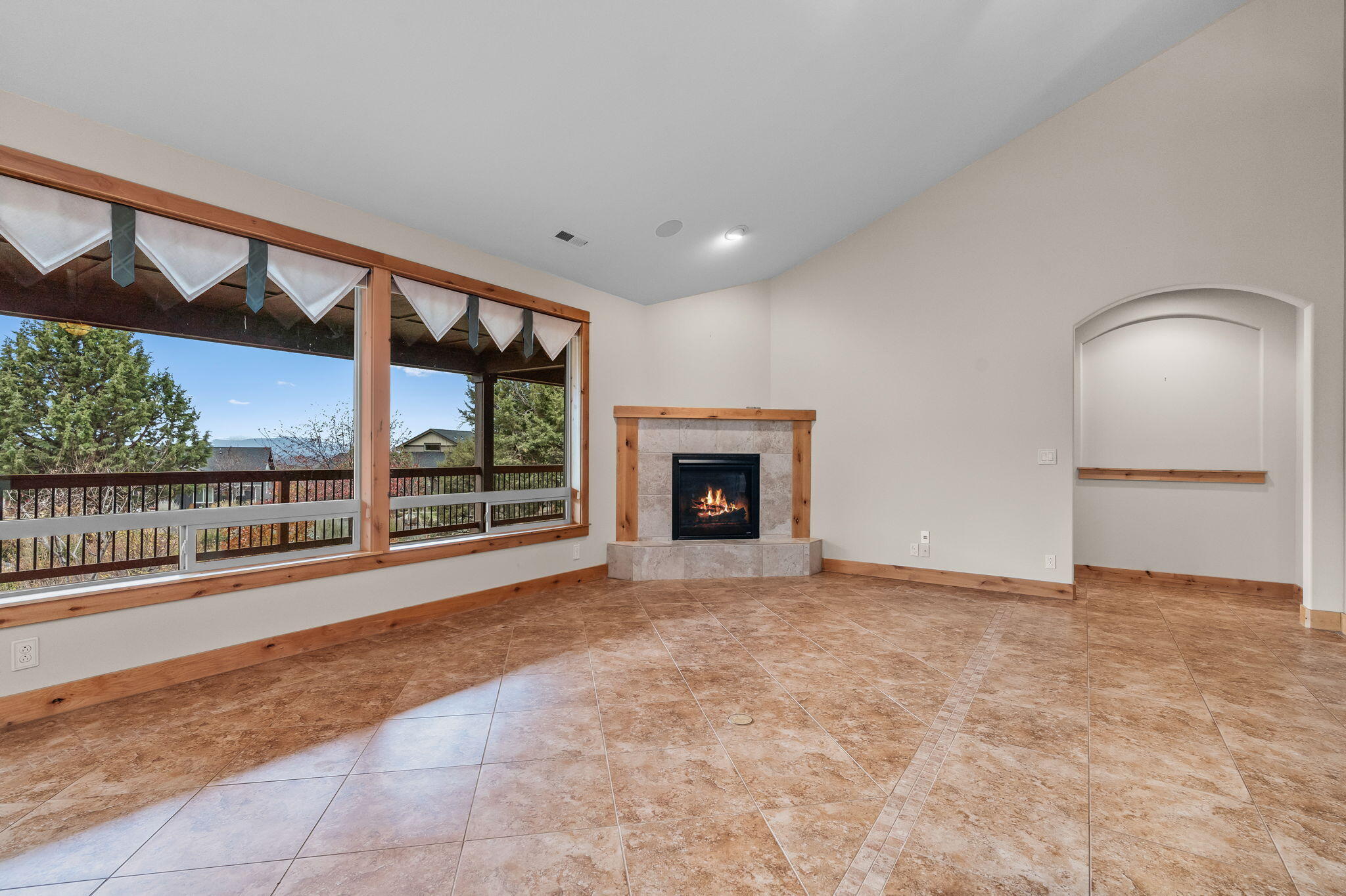 Eagle Crest - Residential