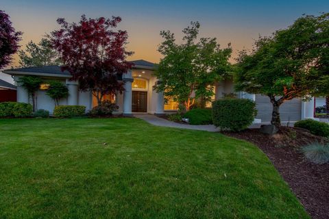 222 Prairie Landing Drive Eagle Point OR 97524