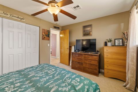 Tiny photo for 10553 Wright Avenue, Klamath Falls, OR 97603 (MLS # 220217142)