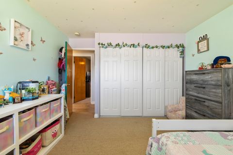 Tiny photo for 10553 Wright Avenue, Klamath Falls, OR 97603 (MLS # 220217142)