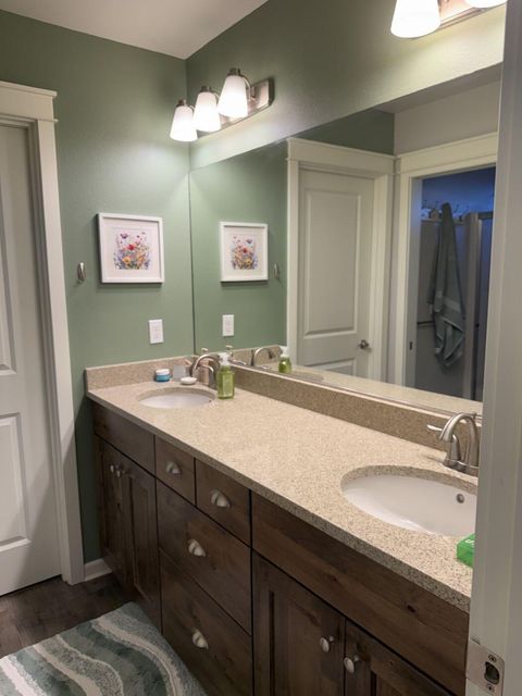 Tiny photo for 3380 SW 28th Street, Redmond, OR 97756 (MLS # 220215728)