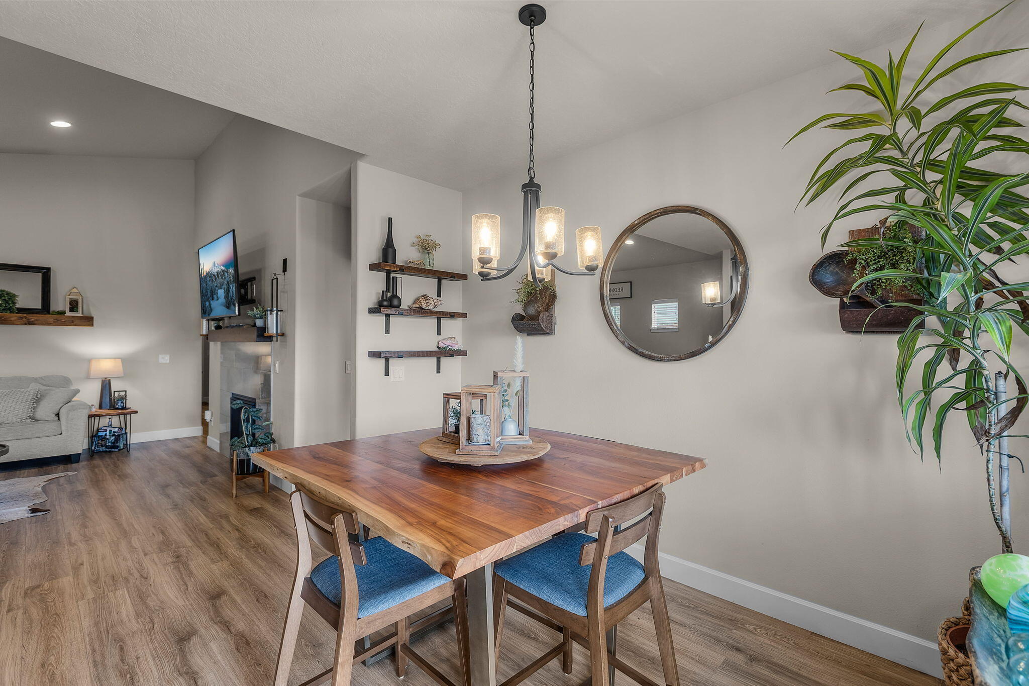 Josie Meadows - Residential