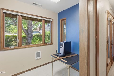 Tiny photo for 1325 NW Lawnridge Avenue, Grants Pass, OR 97526 (MLS # 220222893)