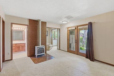 Tiny photo for 1325 NW Lawnridge Avenue, Grants Pass, OR 97526 (MLS # 220222893)