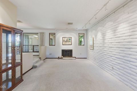 Tiny photo for 1325 NW Lawnridge Avenue, Grants Pass, OR 97526 (MLS # 220222893)