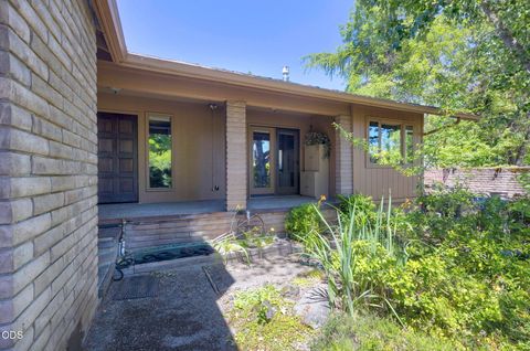 Tiny photo for 1325 NW Lawnridge Avenue, Grants Pass, OR 97526 (MLS # 220222893)