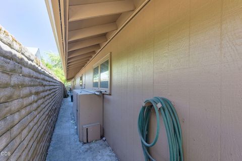 Tiny photo for 1325 NW Lawnridge Avenue, Grants Pass, OR 97526 (MLS # 220222893)