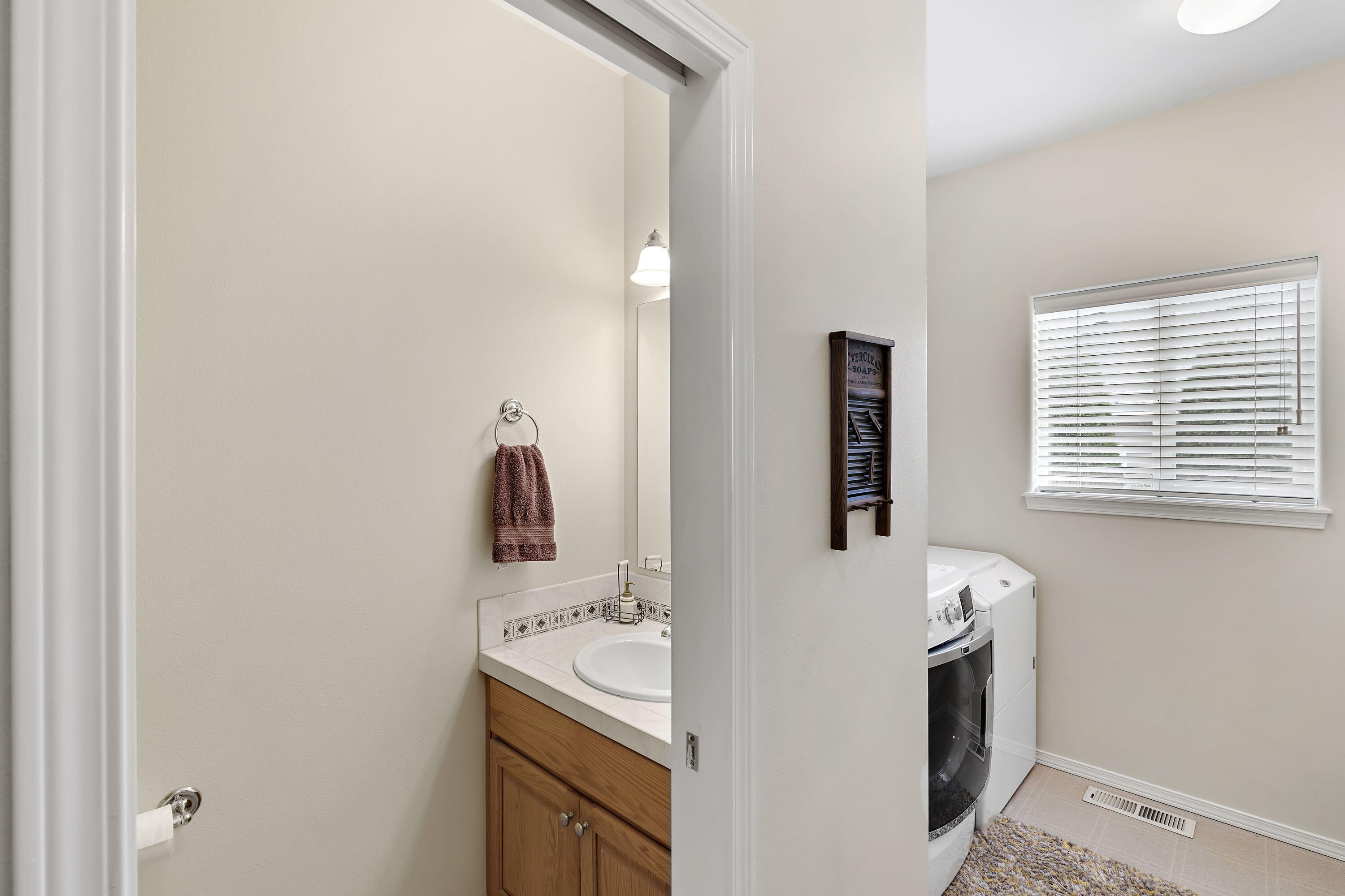 Hollow Pine Estate - Residential