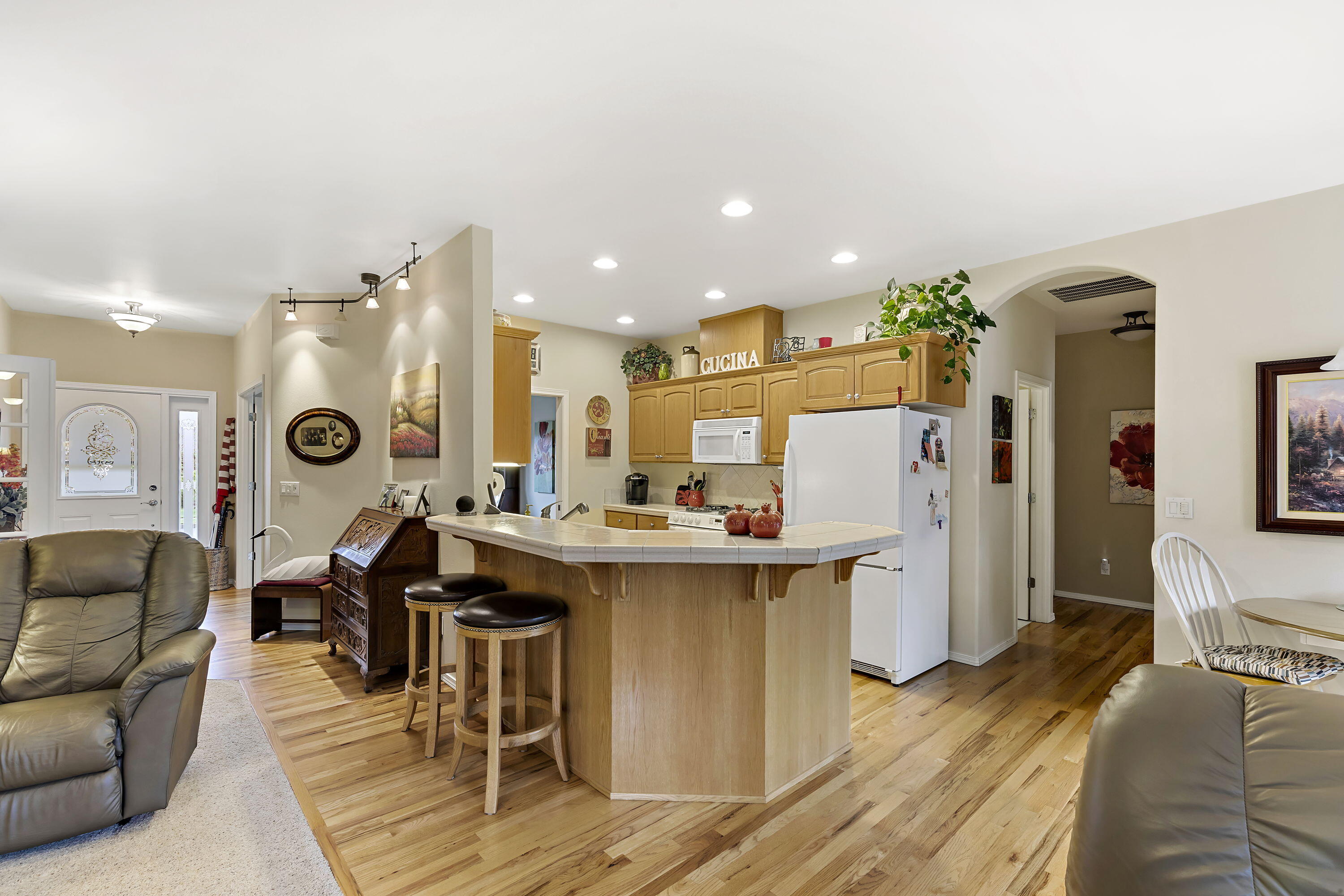 Hollow Pine Estate - Residential