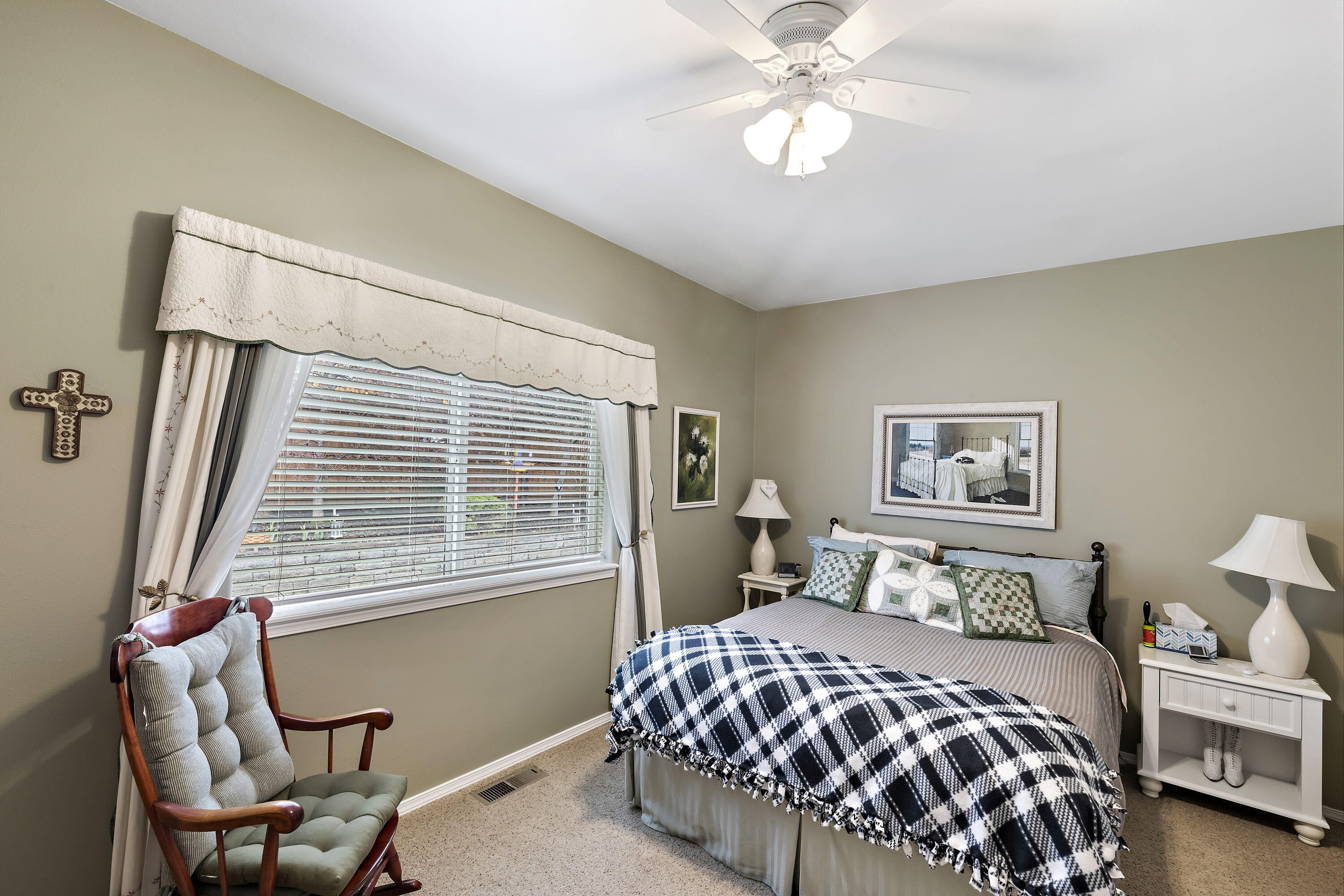 Hollow Pine Estate - Residential