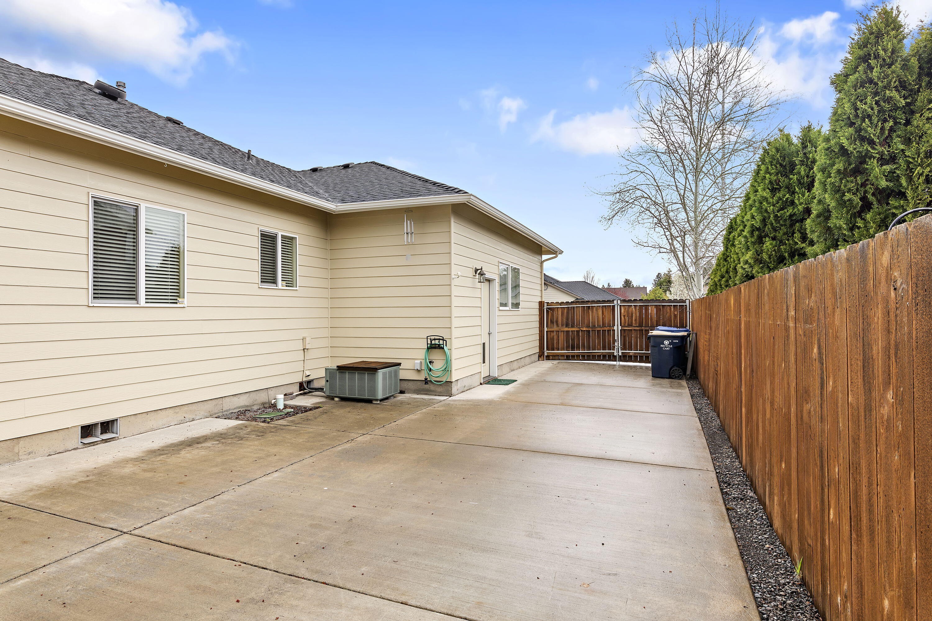 Hollow Pine Estate - Residential