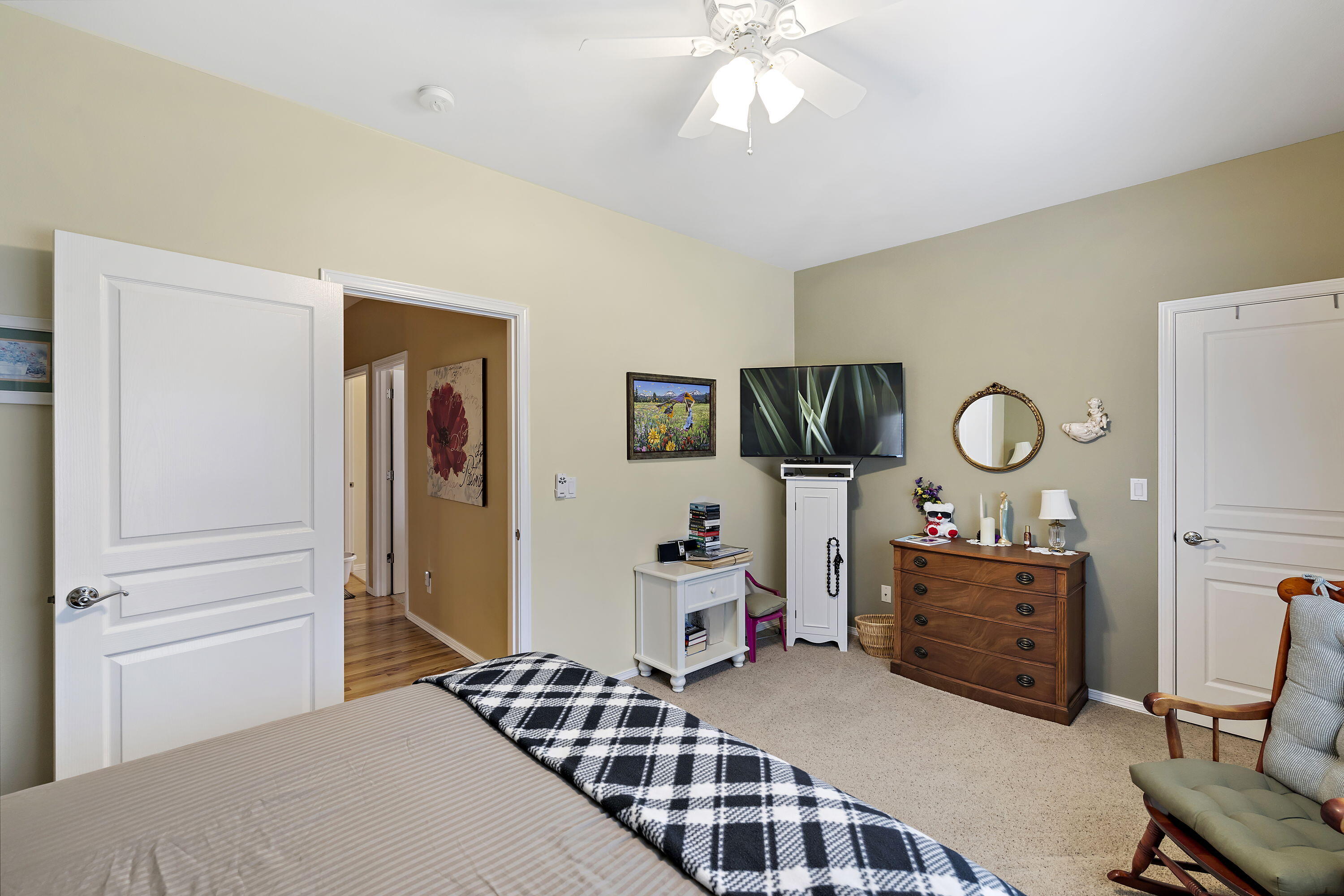 Hollow Pine Estate - Residential