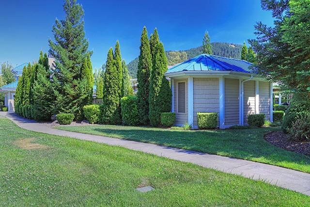 Sequoia Village - Residential