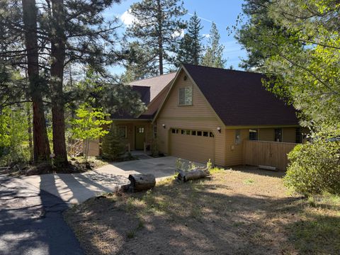 Tiny photo for 53509 Kokanee Way, La Pine, OR 97739 (MLS # 220215708)